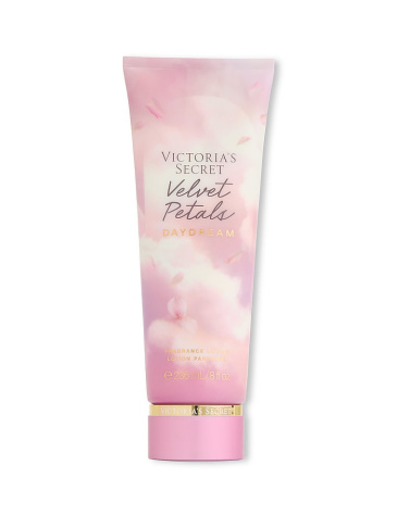 Velvet Petals Daydream Parfumované Telové Mlieko 236 ml
