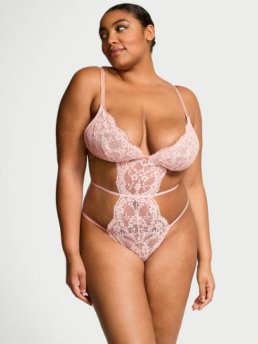 Dare To Dream Čipkovaný Strappy Trojuholníkový Teddy