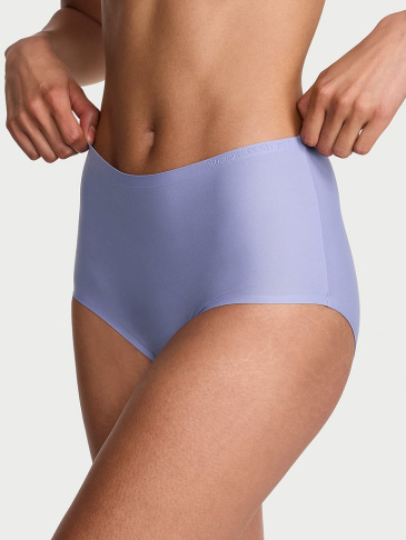 Stredne vysoké nohavičky Body by Victoria Flex moderného strihu.