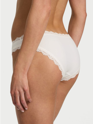 Bikini nohavičky s čipkovým lemom