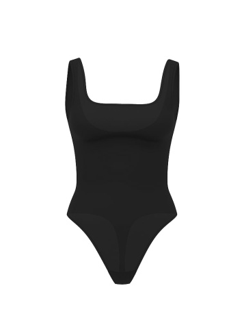 Luxusné tvarujúce body so štvorcovým výstrihom